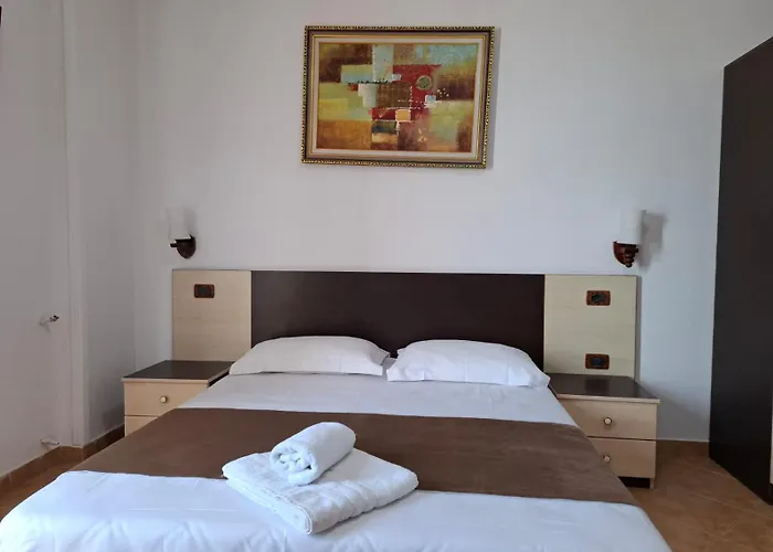 Artenisi\'S Sea Side Rooms