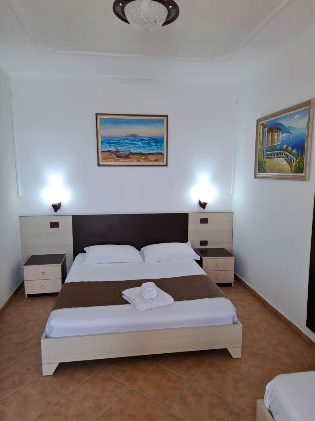 Artenisi's Sea Side Apartment Durres