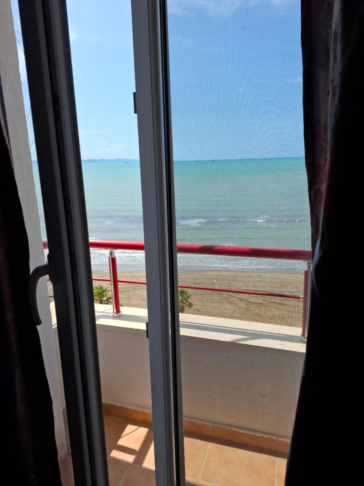 Artenisi's Sea Side Apartment Durres